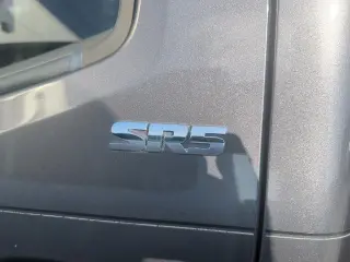 Toyota Tacoma 2023 4x2 SR5 4 puertas Doble Cabina 5.0 pies batea corta