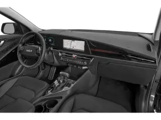 Kia Niro 2023 SX Touring Crossover de 4 puertas