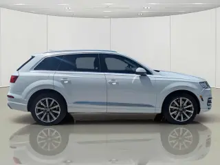 Audi Q7 2019 AWD quattro SE Premium Plus 55 TFSI 4dr SUV