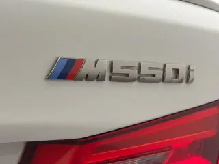 BMW 5 Serie 2020 AWD M550i xDrive 4dr Sedán