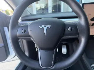 Tesla Model 3 2022 AWD Sedán de 4 puertas de rendimiento