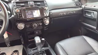 Toyota 4Runner 2017 4x4 SR5 4dr SUV