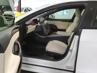 Tesla Model S 2022 AWD 4 puertas Liftback