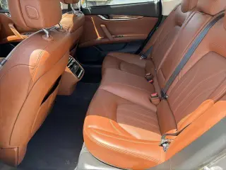 Sedán de 4 puertas Maserati Quattroporte 2018 AWD S Q4 GranLusso