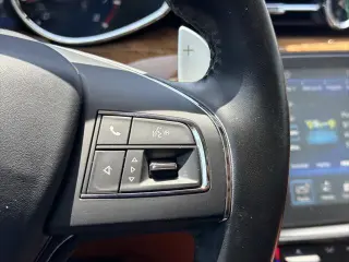 Sedán de 4 puertas Maserati Quattroporte 2018 AWD S Q4 GranLusso