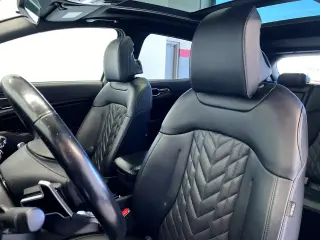 Kia Sportage Híbrido Enchufable 2023 AWD X-Line Prestige SUV de 4 puertas