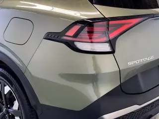 Kia Sportage Híbrido Enchufable 2023 AWD X-Line Prestige SUV de 4 puertas