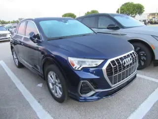 Audi Q3 2022 AWD quattro S line Premium Plus 45 TFSI SUV de 4 puertas