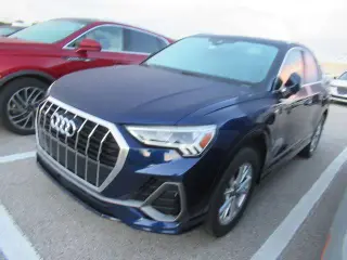 Audi Q3 2022 AWD quattro S line Premium Plus 45 TFSI SUV de 4 puertas