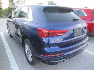Audi Q3 2022 AWD quattro S line Premium Plus 45 TFSI SUV de 4 puertas