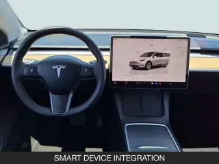 Tesla Model Y 2023 AWD Crossover de 4 puertas