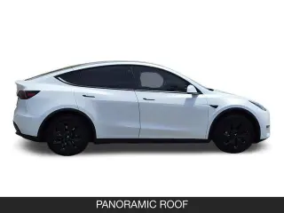 Tesla Model Y 2023 AWD Crossover de 4 puertas