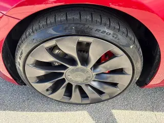 Sedán de 4 puertas Tesla Model 3 2022 AWD Performance