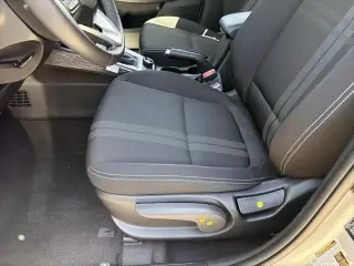 Hyundai VENUE 2026 SEL 4dr Crossover