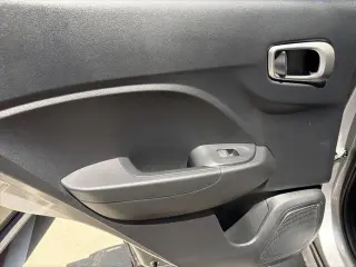 Hyundai VENUE 2026 SEL 4dr Crossover