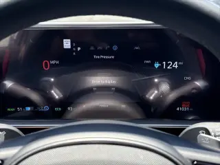 Hyundai IONIQ 6 2023 SE Sedán 4 puertas