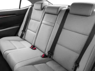 Lexus ES 300h 2016 4dr Sedán