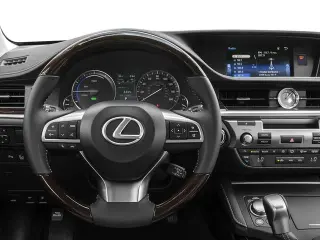 Lexus ES 300h 2016 4dr Sedán