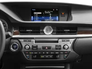 Lexus ES 300h 2016 4dr Sedán