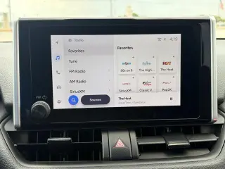 Toyota RAV4 Hybrid 2025 AWD XLE 4dr SUV