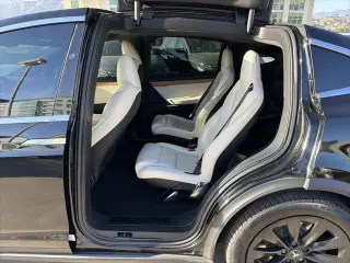 Tesla Model X 2021 AWD Long Range Plus 4dr SUV