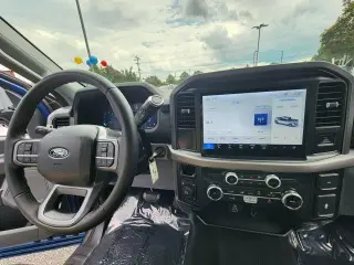 Ford F-150 2025 4x4 XLT 4 puertas SuperCrew 6.5 ft. SB