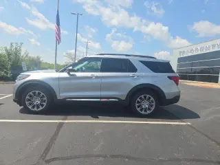 Ford Explorer 2025 AWD Active 4dr SUV