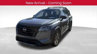 Nissan Pathfinder 2023 SL 4dr SUV
