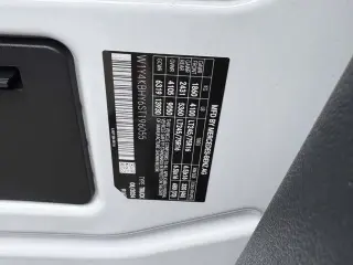 Mercedes-Benz Sprinter 2025 2500 3dr 144 in. WB Furgón de Carga (2.0L I4)