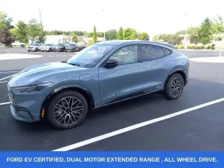 Ford Mustang Mach-E 2024 AWD Premium 4dr SUV