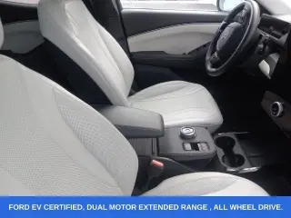 Ford Mustang Mach-E 2024 AWD Premium 4dr SUV