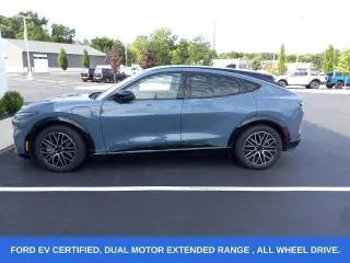 Ford Mustang Mach-E 2024 AWD Premium 4dr SUV
