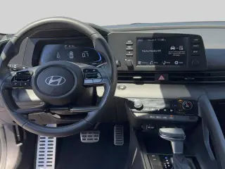 Hyundai ELANTRA 2025 SEL Sport 4dr Sedán