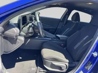 Hyundai ELANTRA 2025 SEL Sport 4dr Sedán