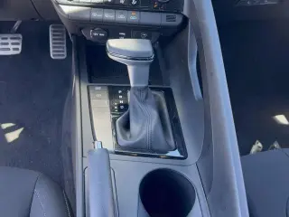 Hyundai ELANTRA 2025 SEL Sport 4dr Sedán