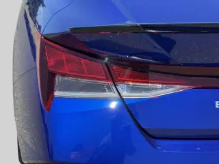 Hyundai ELANTRA 2025 SEL Sport 4dr Sedán