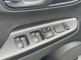 Hyundai KONA 2023 AWD SE 4dr Crossover