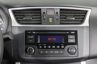 Nissan Sentra 2015 S Sedán 4 puertas 6M