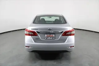 Nissan Sentra 2015 S Sedán 4 puertas 6M