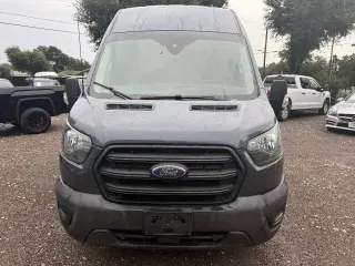 Ford Transit del año 2020