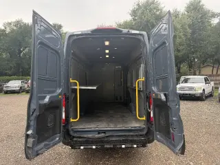 Ford Transit del año 2020