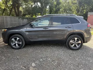 Jeep Cherokee 2019