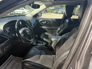 Jeep Cherokee 2019