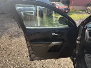 Jeep Cherokee 2019