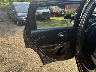 Jeep Cherokee 2019