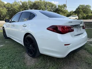 2019 INFINITI Q70