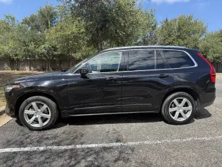2022 Volvo XC90