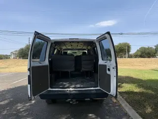 2014 Ford E-Series