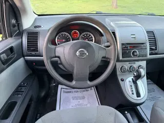 Nissan Sentra 2010