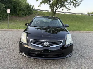 Nissan Sentra 2010